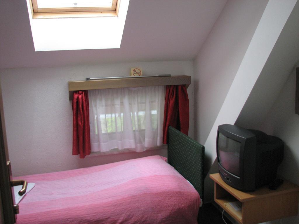 ホテルGostisce Masun 部屋 写真